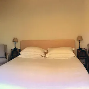 2* Guest house Ancienne Maison Des Gardes