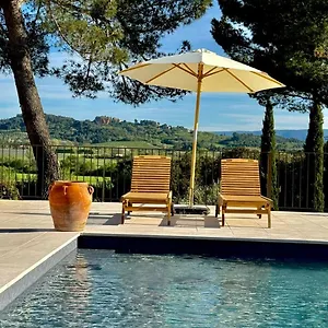 3* Hotel La Cle Des Champs, Boutique & - De Garrigon